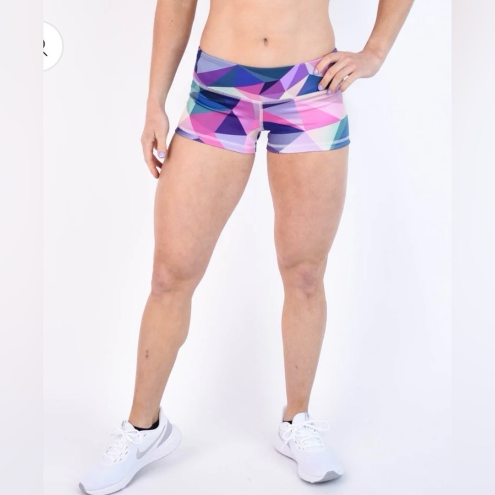 FLEO Jewel Geo Colorful Shorts Women’s Size Small Workout Active Sporty Running - Picture 6 of 8
